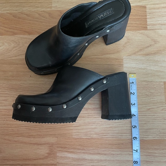 Prima Royale Shoes - Prima Royale Black Studded Leather Mules